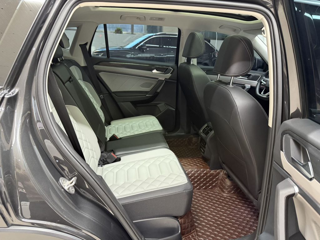 Volkswagen TAYRON 2023 года, черный, 280TSI, 2WD, версия «Luxury Plus Advanced» - Huishida Trading