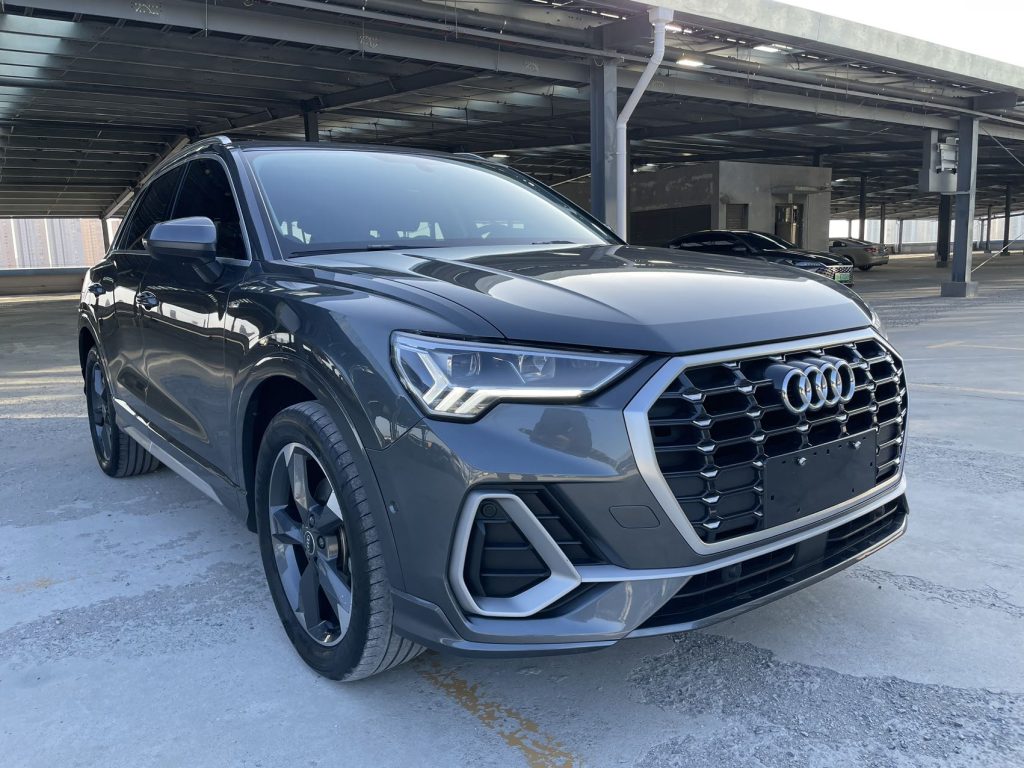 Audi Q3 2021 модельного года 35 TFSI, версия «Sporty» - Huishida Trading
