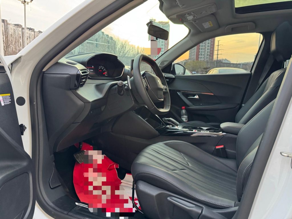 Peugeot 2008, 2022 модельный год, 230THP THE ONE - Huishida Trading