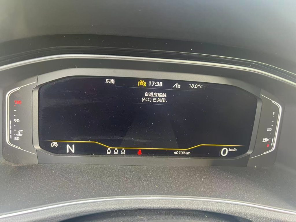 T-ROC, 2022 модельный год, 280TSI DSG, передний привод, версия «Comfort PLUS» - Huishida Trading