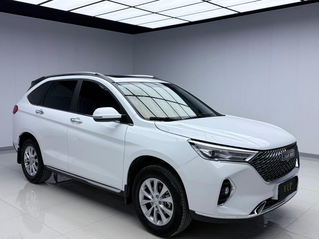 Haval M6 2023 PLUS 1.5T DCT, версия «Luxury Smart Connect» - Huishida Trading