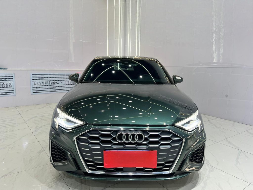 Audi A3 Sportback 2022 года, 35 TFSI, версия «Sporty» - Huishida Trading