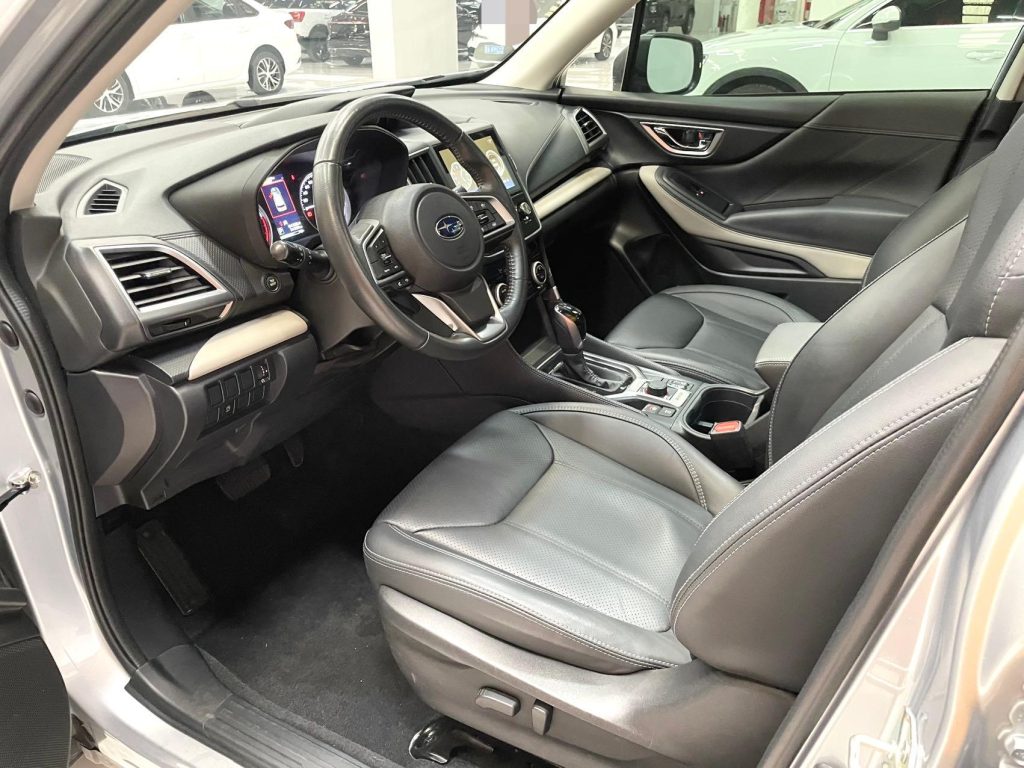 Subaru Forester, 2022 модельный год, 2.0i AWD, версия Luxury с EyeSight - Huishida Trading