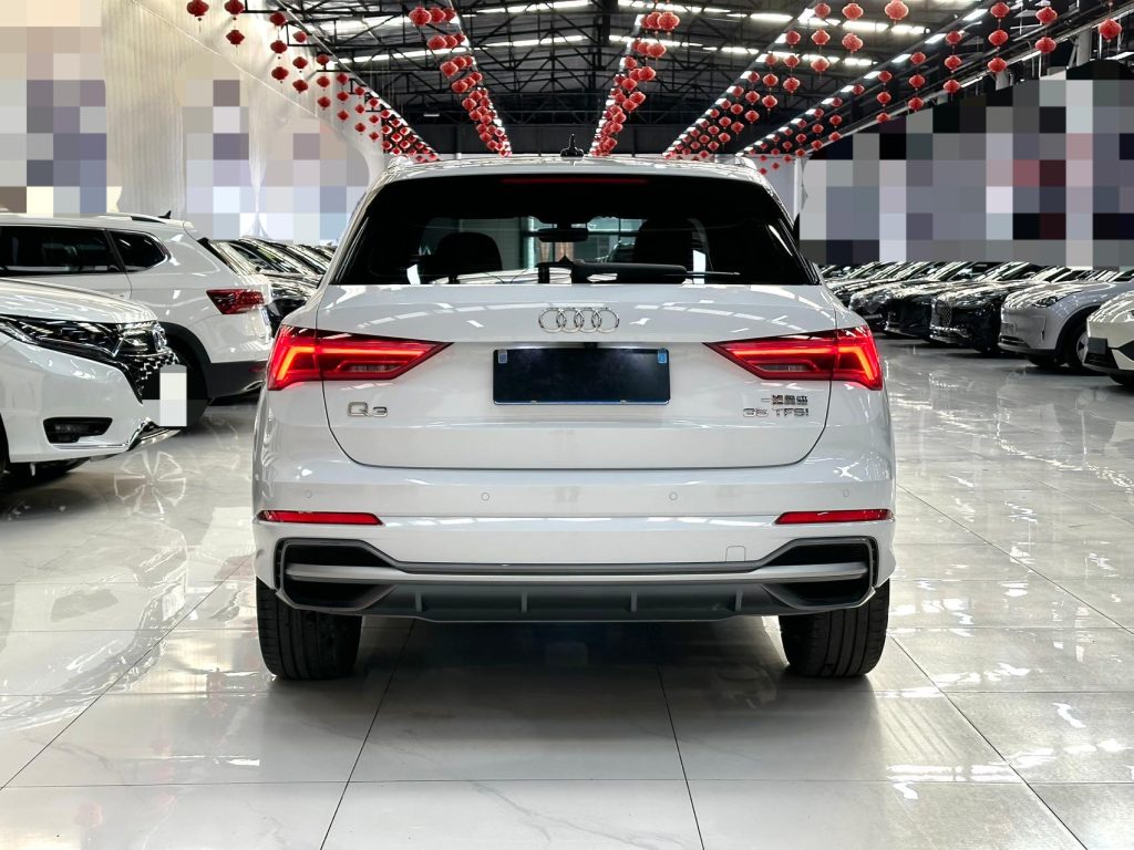 Audi Q3 2021 модельного года 35 TFSI версия «Sporty» - Huishida Trading