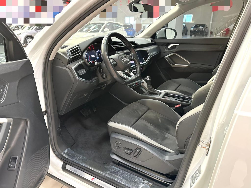 Audi Q3 2021 модельного года 35 TFSI версия «Sporty» - Huishida Trading