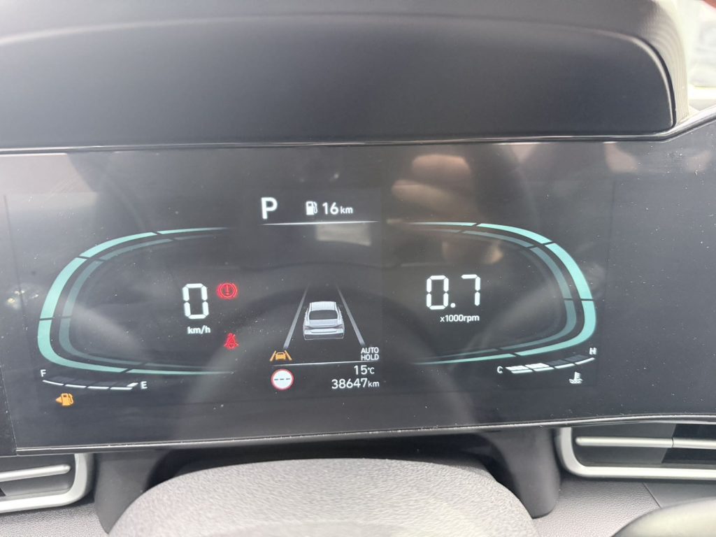 Hyundai Elantra, 2023 модельный год, 1,5 л, CVT, версия LUX - Huishida Trading