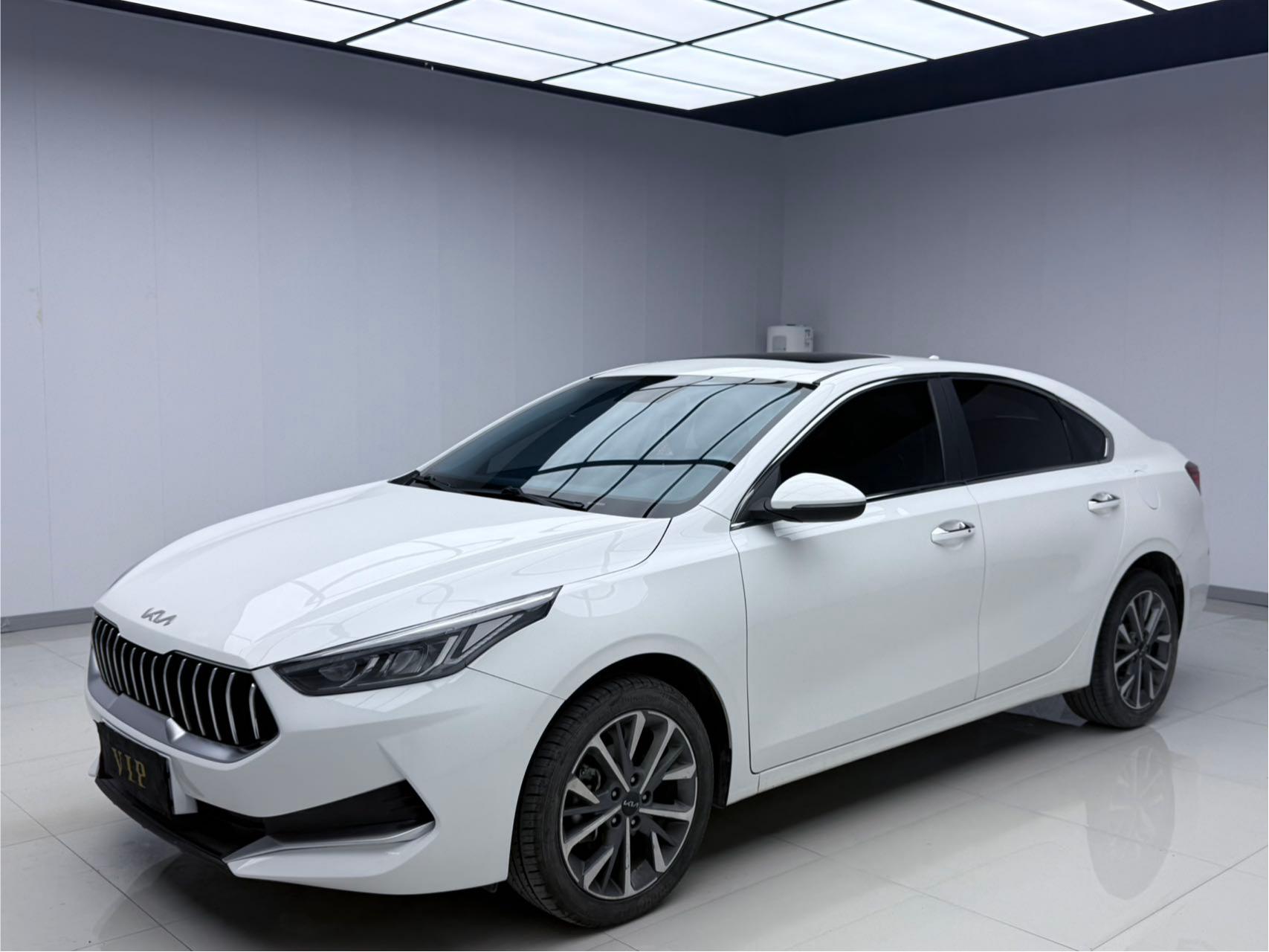 Kia K3,  2021 г. выпуска, 1,5 л, CVT, версия «Fashion»