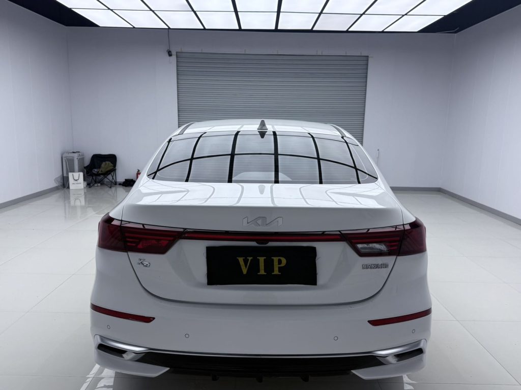 Kia K3, 2021 г. выпуска, 1,5 л, CVT, версия «Fashion» - Huishida Trading