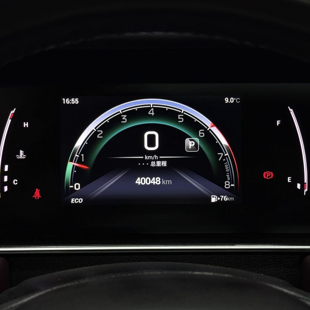 GAC Trumpchi M6 2021 модельного года PRO 270T DCT Автоматическая коробка передач, версия «Люкс» - Huishida Trading