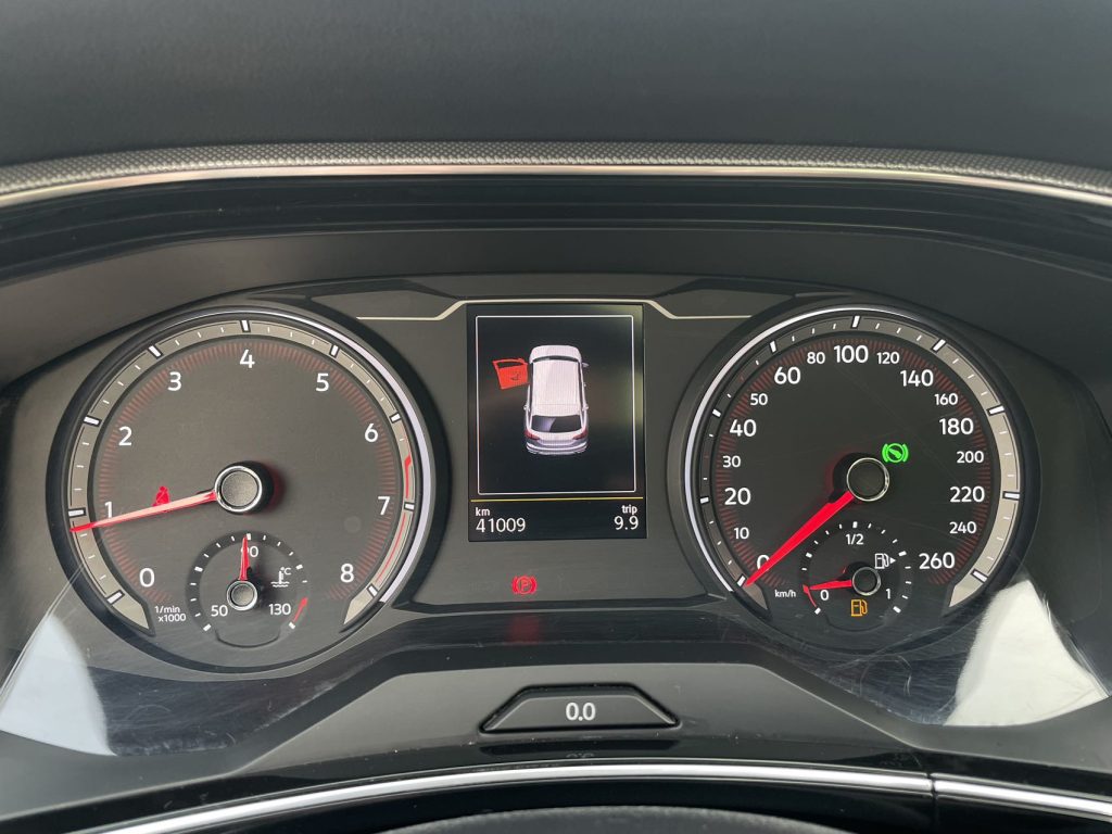 Volkswagen TAYRON , 2022 модельный год, 280TSI, передний привод, версия «Luxury Smart Connect» - Huishida Trading