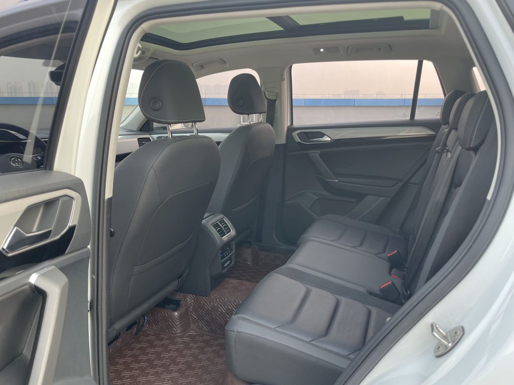 Volkswagen TAYRON , 2022 модельный год, 280TSI, передний привод, версия «Luxury Smart Connect» - Huishida Trading