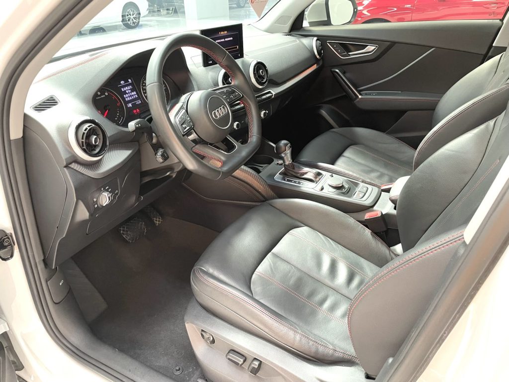 Audi Q2L 2022 модельного года, 35 TFSI, версия «Progressive», стандарты выбросов China VI - Huishida Trading