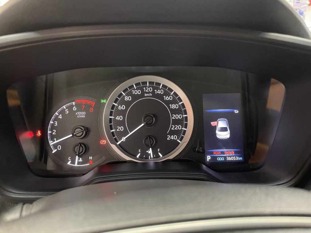 Toyota LEVIN, 2022 модельный год, 185T CVT Sport, стандарты выбросов China VI - Huishida Trading