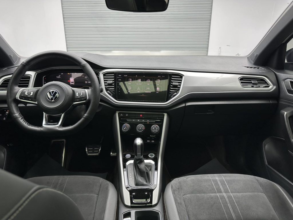 T-Roc, 2022 модельный год, 280TSI, DSG, передний привод, R-Line Pro PLUS - Huishida Trading