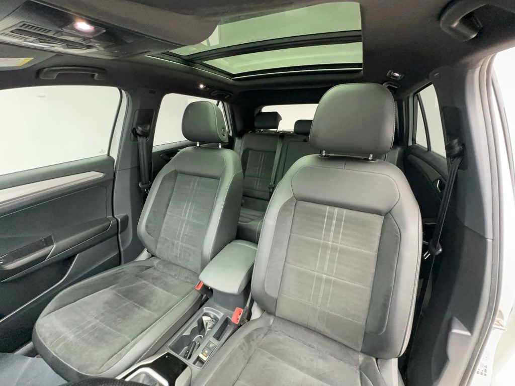 T-Roc, 2022 модельный год, 280TSI, DSG, передний привод, R-Line Pro PLUS - Huishida Trading