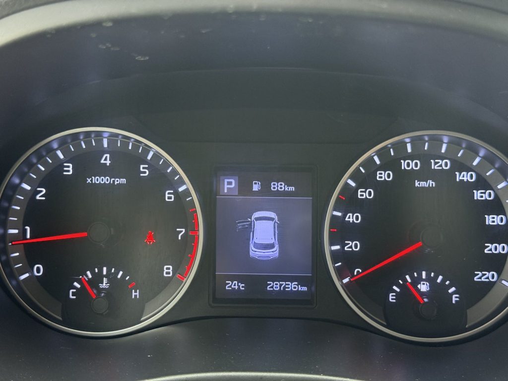 Kia KX1, 2021 г. выпуска, 1,4 л, CVT, с люком - Huishida Trading