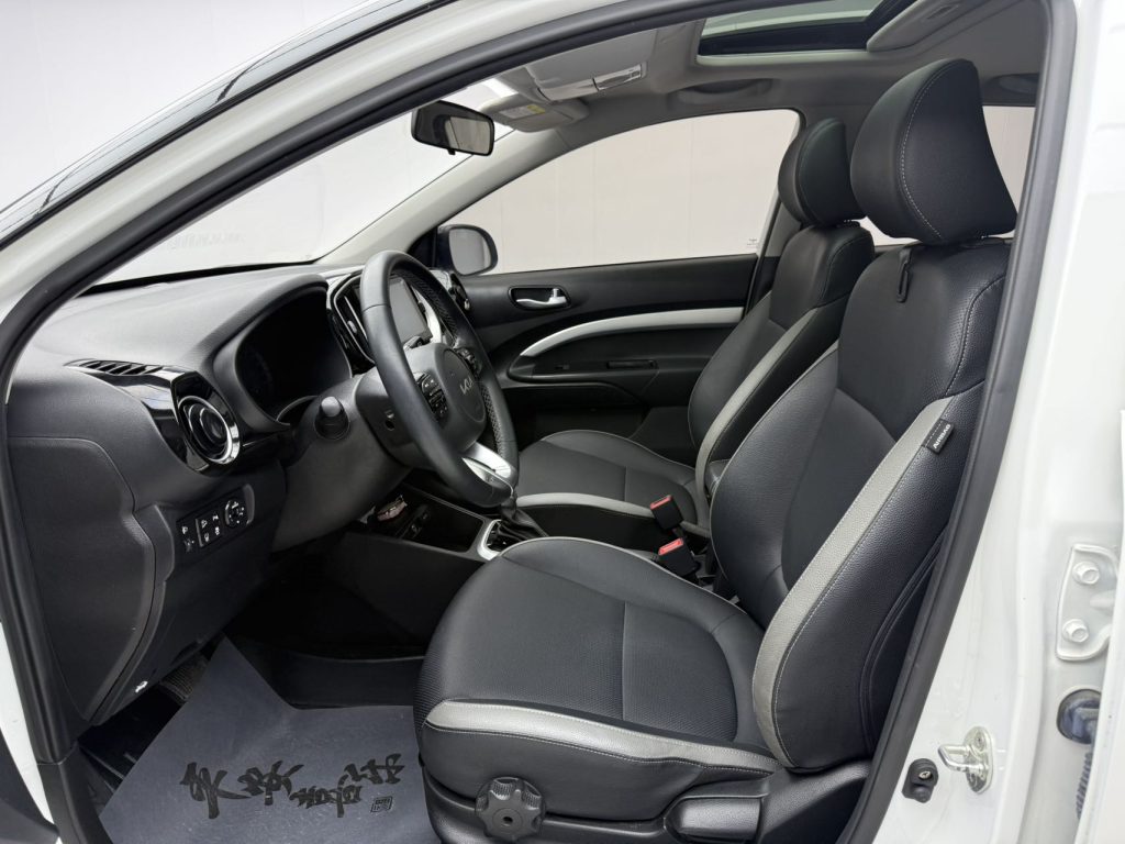 Kia KX1, 2021 г. выпуска, 1,4 л, CVT, с люком - Huishida Trading