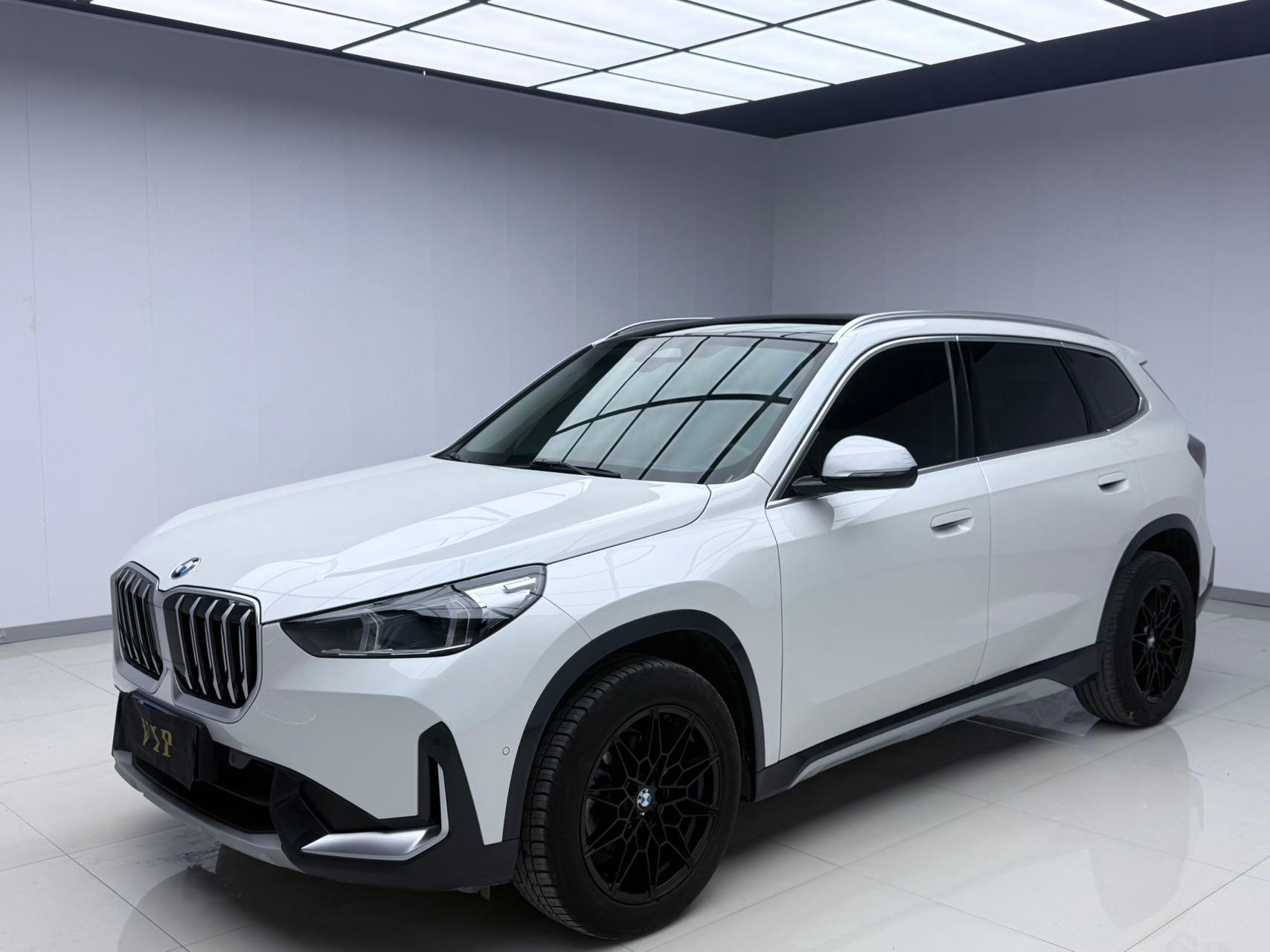 BMW X1,  2023 модельный год, sDrive20Li, пакет X Design