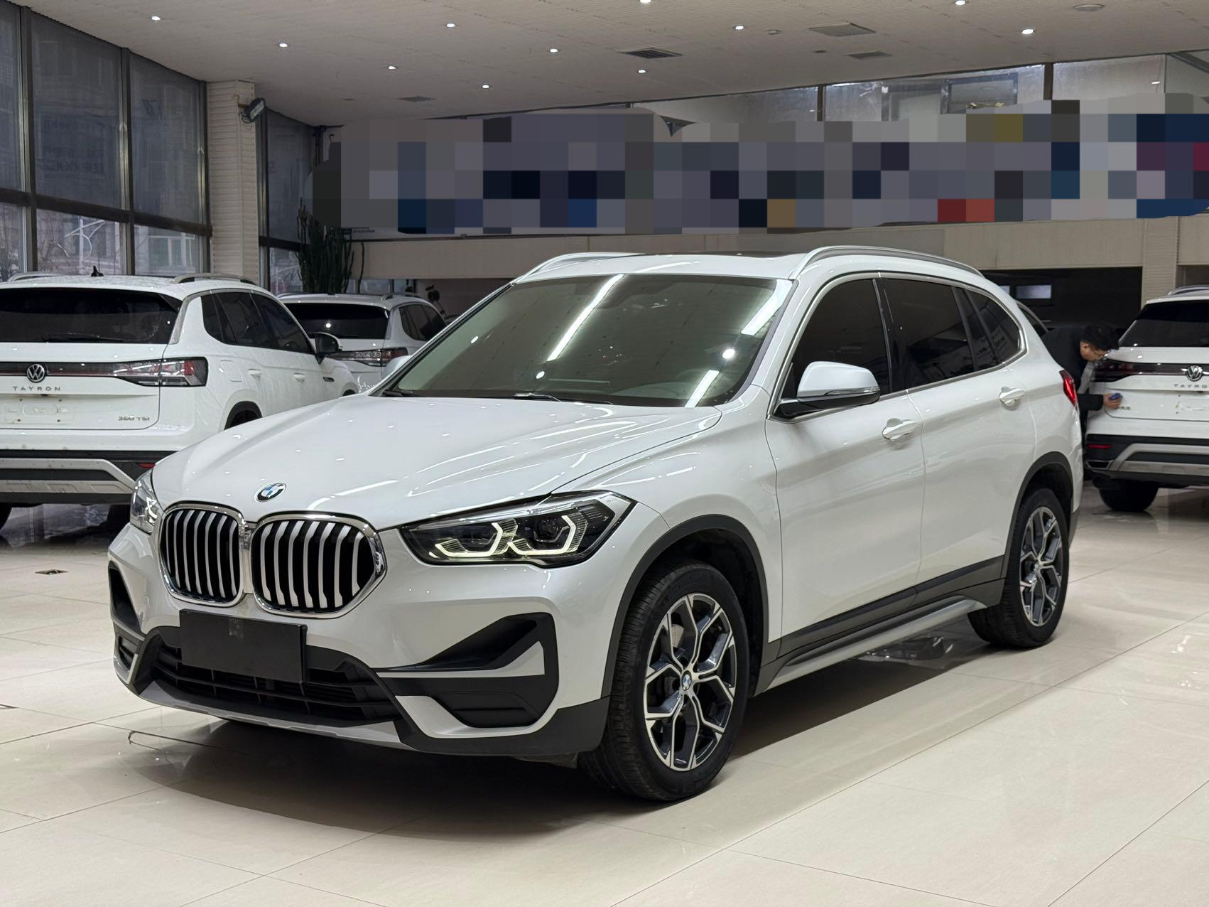 BMW X1 2022 модельного года sDrive20Li  Комплектация «Style»