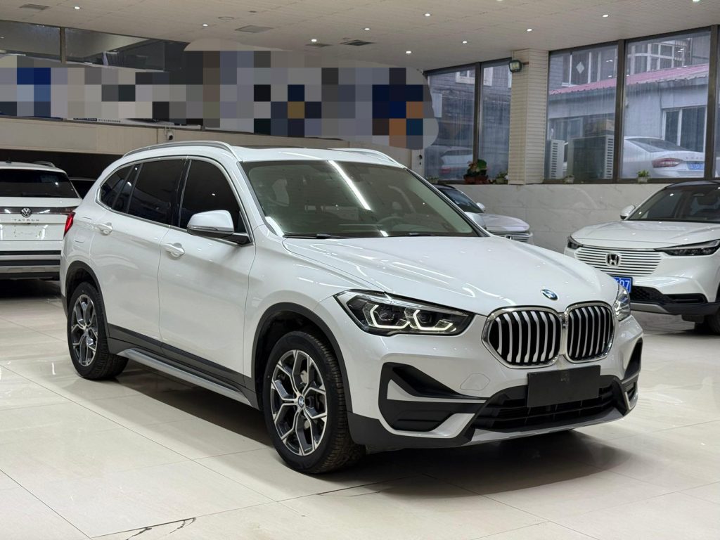 BMW X1 2022 модельного года sDrive20Li Комплектация «Style» - Huishida Trading