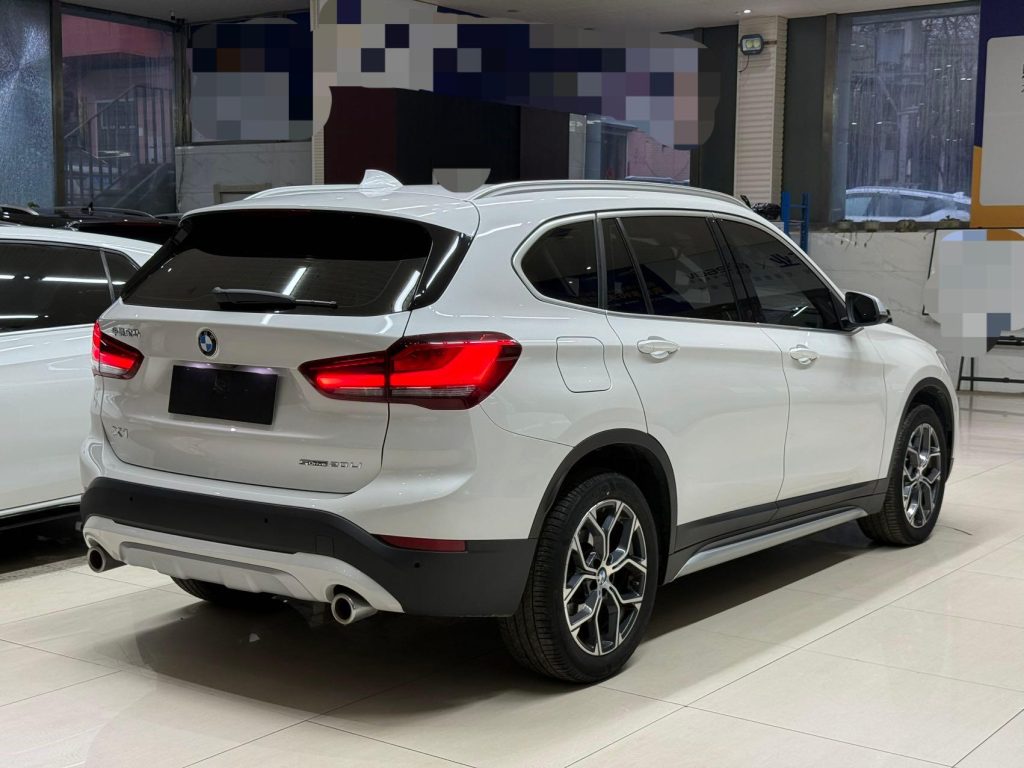 BMW X1 2022 модельного года sDrive20Li Комплектация «Style» - Huishida Trading