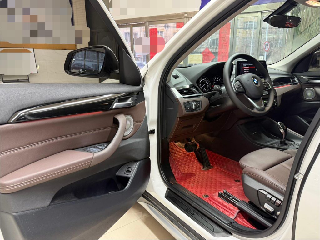 BMW X1 2022 модельного года sDrive20Li Комплектация «Style» - Huishida Trading