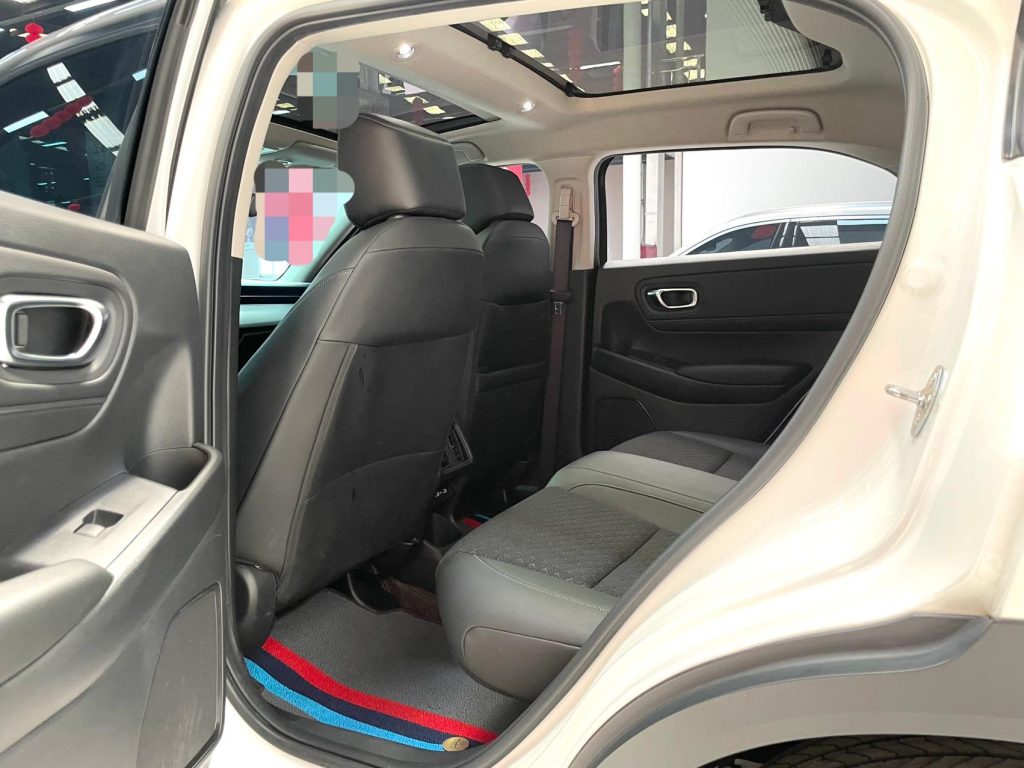 Honda XR-V 2023 модельного года 1,5 л CVT версия «Hot Wave» - Huishida Trading