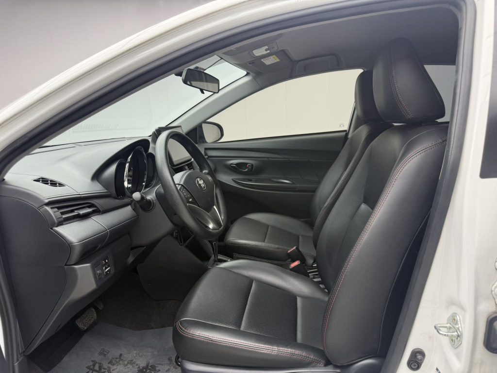 Toyota Yaris X, 2022 г. вып., Yaris Cross 1.5L CVT Leading Plus - Huishida Trading