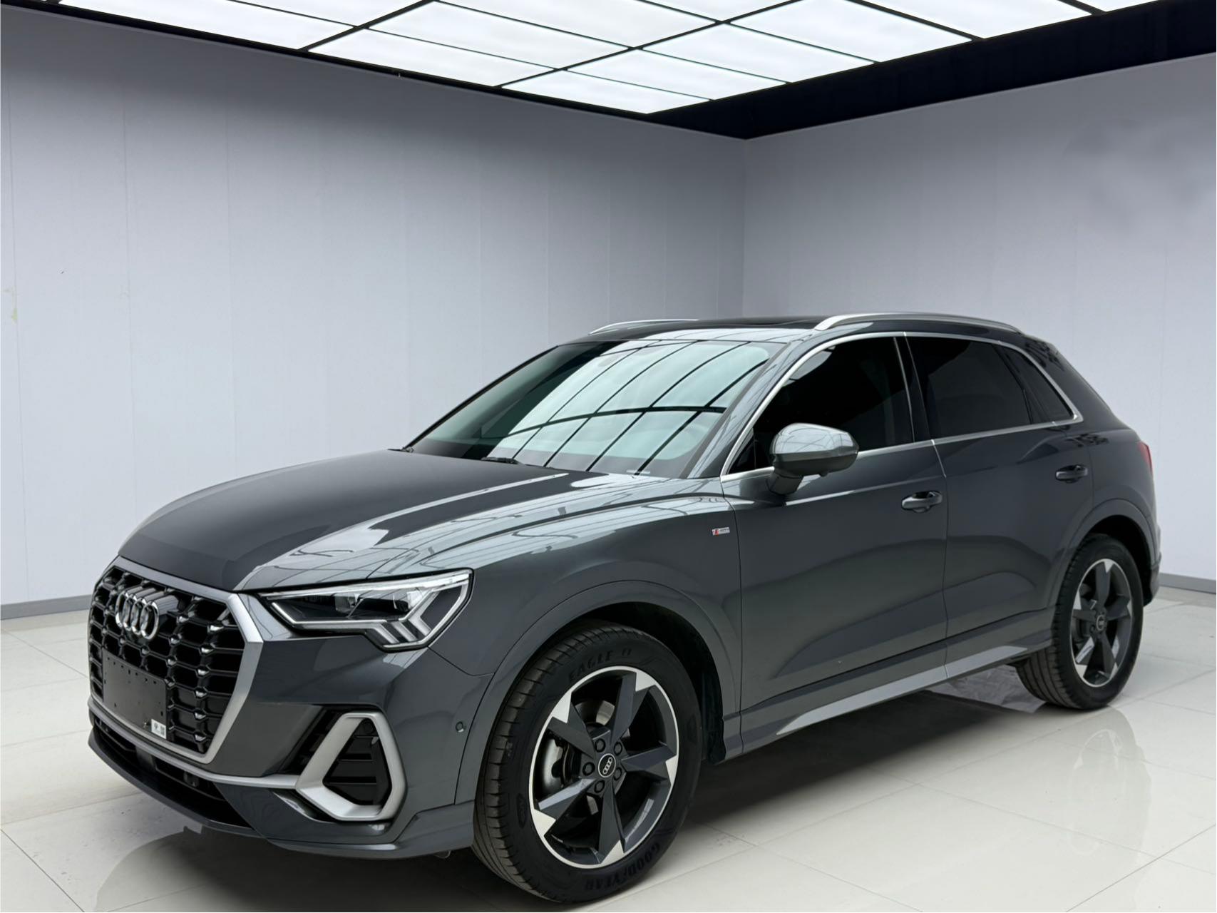Audi Q3,  2021 модельный год, 35 TFSI, версия «Sporty»