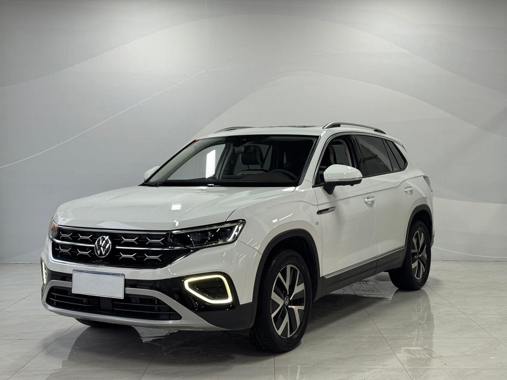 Volkswagen TAYRON , 2023 модельный год, 280TSI, передний привод, версия «Luxury Plus Advanced»