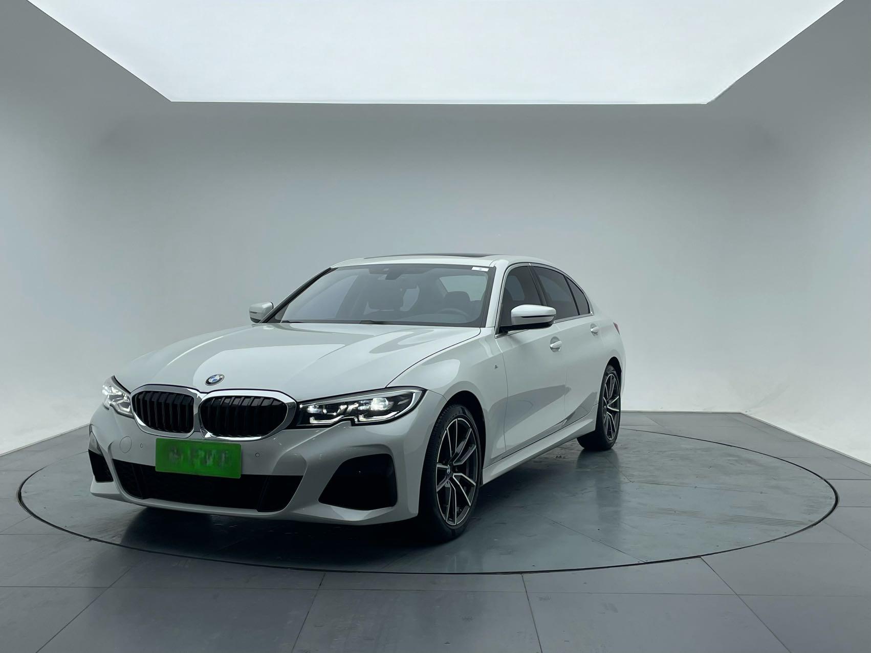 BMW 3 серии   2022 модельный год  320Li M Sport