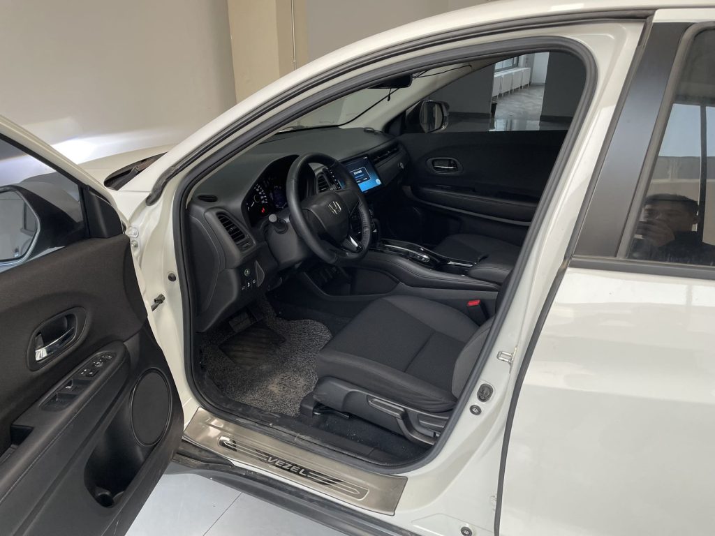 Honda Vezel, 2022 г. выпуска, 1,5 л, CVT, версия Elite Smart Enjoy - AUTO STAR