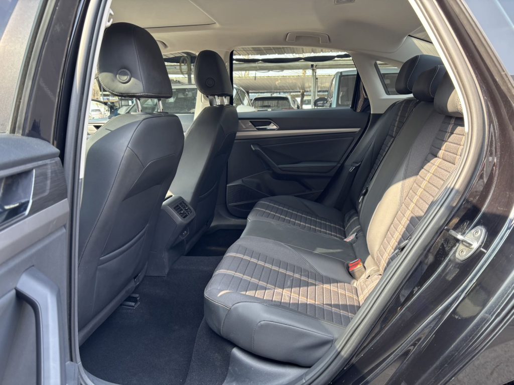 Lavid 2021 года, 280TSI DSG, версия «Комфорт» - AUTO STAR