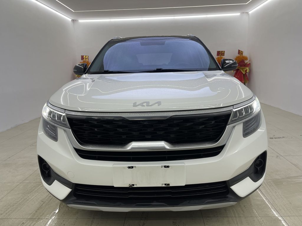 Kia KX3, 2021 г. выпуска, 1,5 л, CVT, версия «Trend» - AUTO STAR