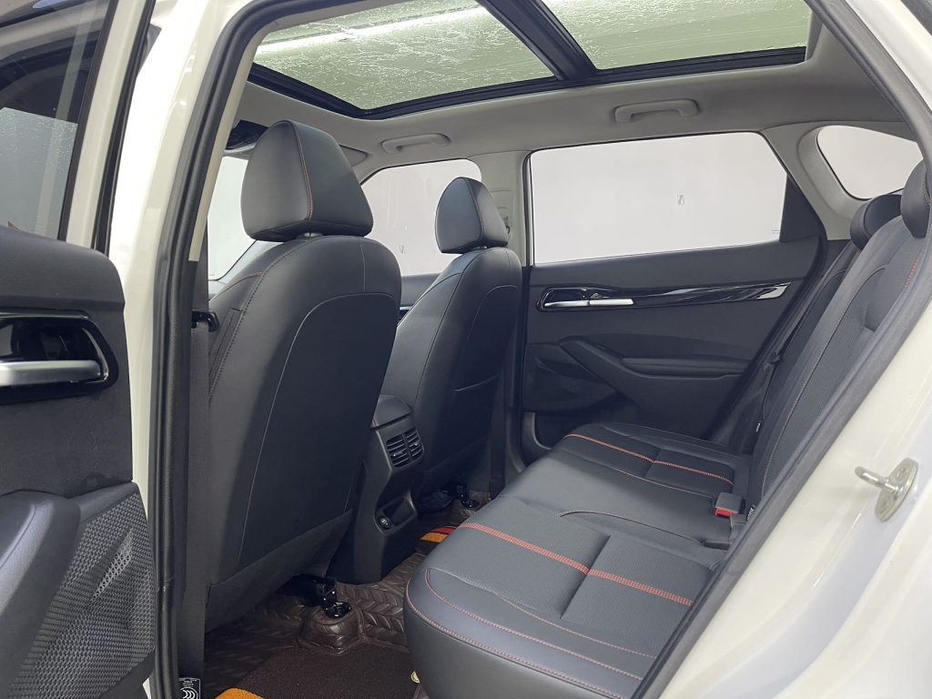 Kia KX3, 2021 г. выпуска, 1,5 л, CVT, версия «Trend» - AUTO STAR