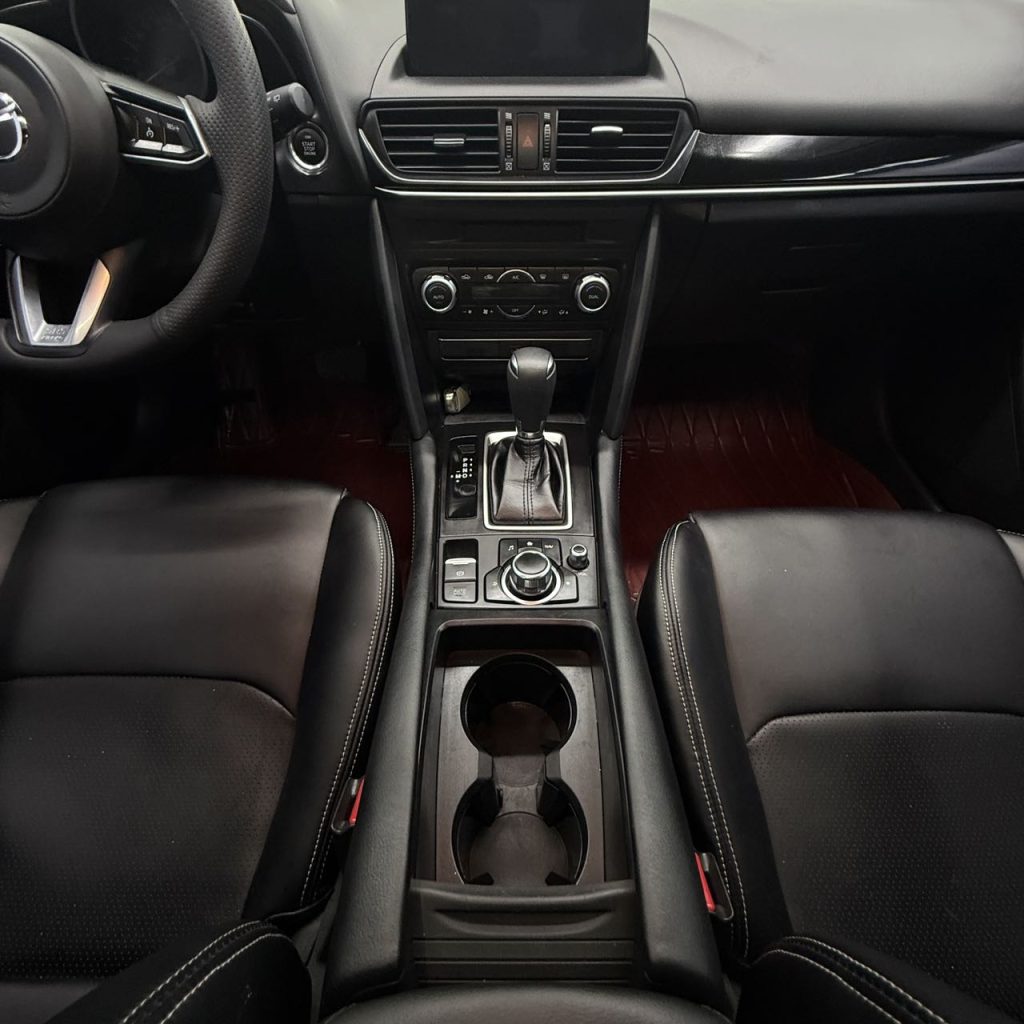 Mazda CX-4 2021 г. 2,0 л Автомат, передний привод, версия «Skyactiv-Dynamic» - AUTO STAR