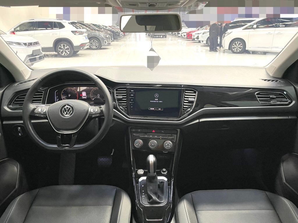 Volkswagen T-ROC, 2022 модельный год, 280TSI DSG, передний привод, версия «Comfort PLUS» - AUTO STAR