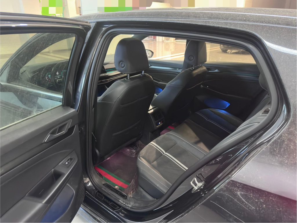 Volkswagen Golf, 2021 г. выпуска, 280TSI DSG R-Line - AUTO STAR