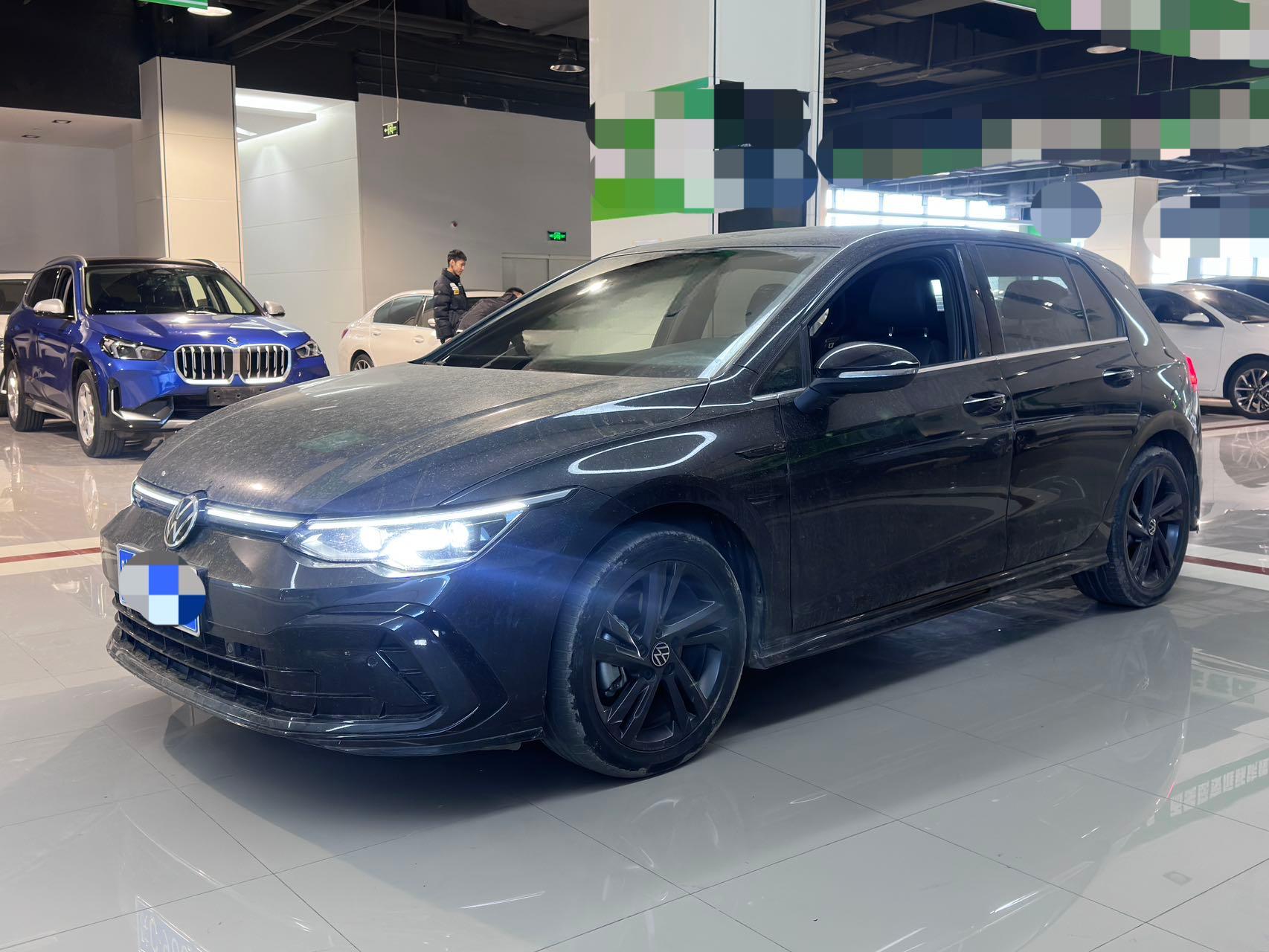 Volkswagen Golf,  2021 г. выпуска, 280TSI DSG R-Line