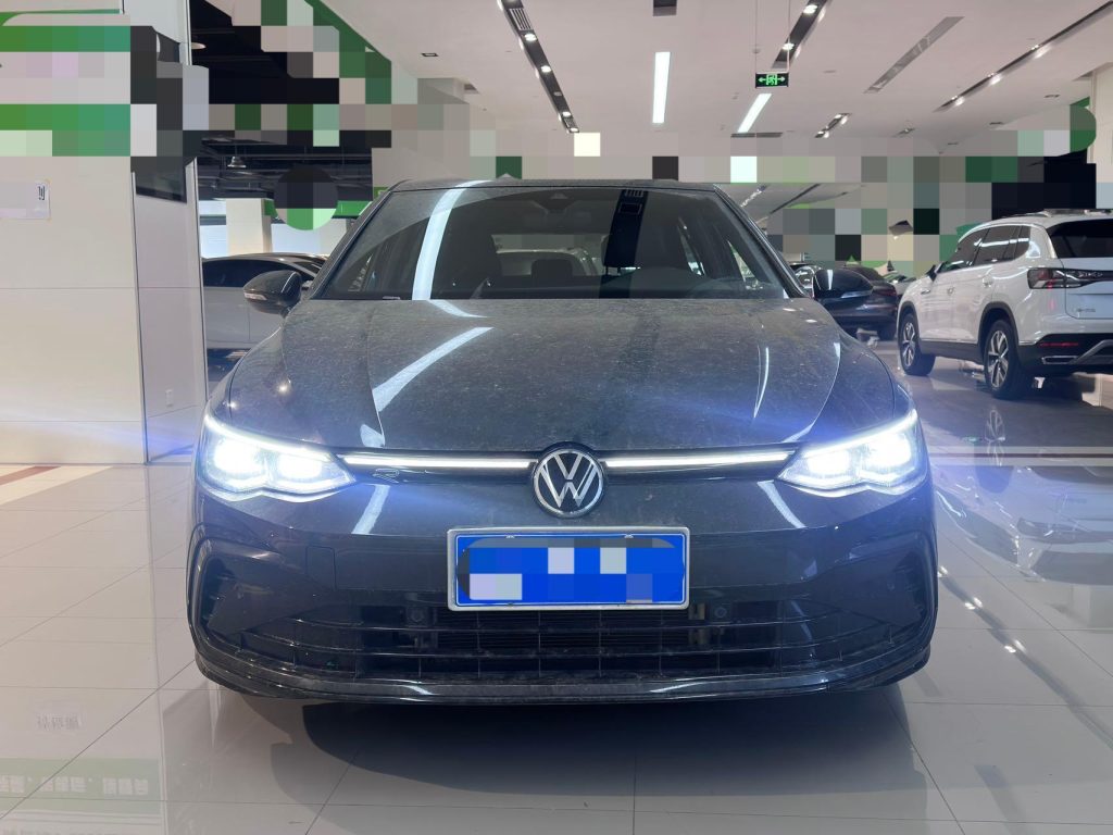 Volkswagen Golf, 2021 г. выпуска, 280TSI DSG R-Line - AUTO STAR