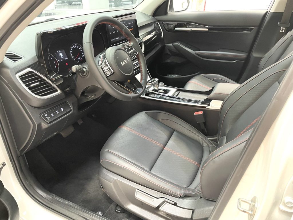 Kia KX3 2021 г. 1,5 л CVT версия «Trend» - AUTO STAR