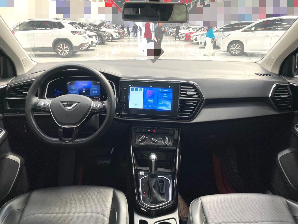 Jetta VS7, 2022 модельный год, версия «Black Edge», 1.4T, автоматическая коробка передач, версия «Yuexiang Pro» - AUTO STAR