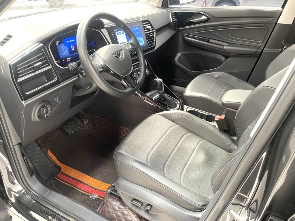 Jetta VS7, 2022 модельный год, версия «Black Edge», 1.4T, автоматическая коробка передач, версия «Yuexiang Pro» - AUTO STAR