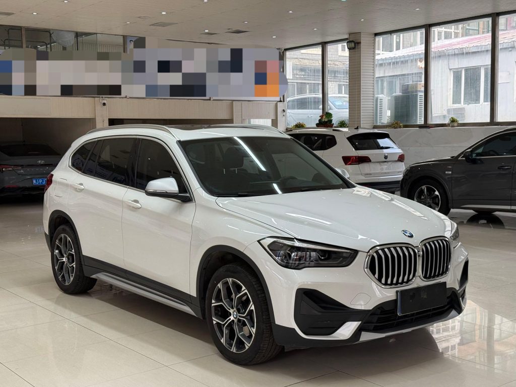 BMW X1 2022 модельного года sDrive20i Комплектация «Style» - AUTO STAR