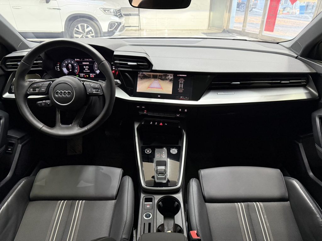 Audi A3L 2023 модельного года Limousine 35 TFSI Sport - AUTO STAR