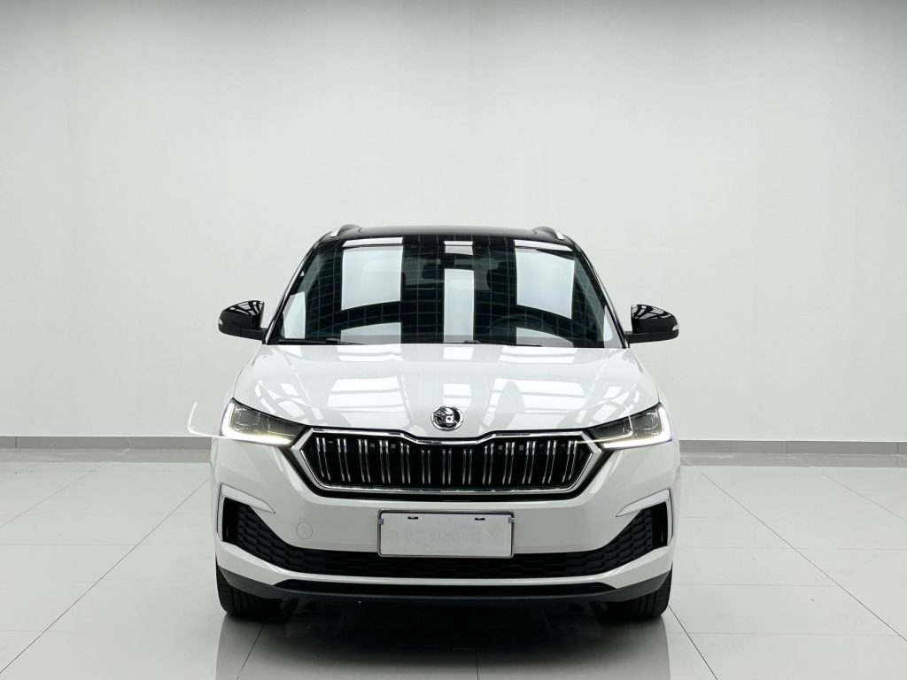 Skoda Kamiq, 2023 модельный год, обновленная версия GT 1,5 л, автоматическая коробка передач, версия «Zhenxiang» - AUTO STAR