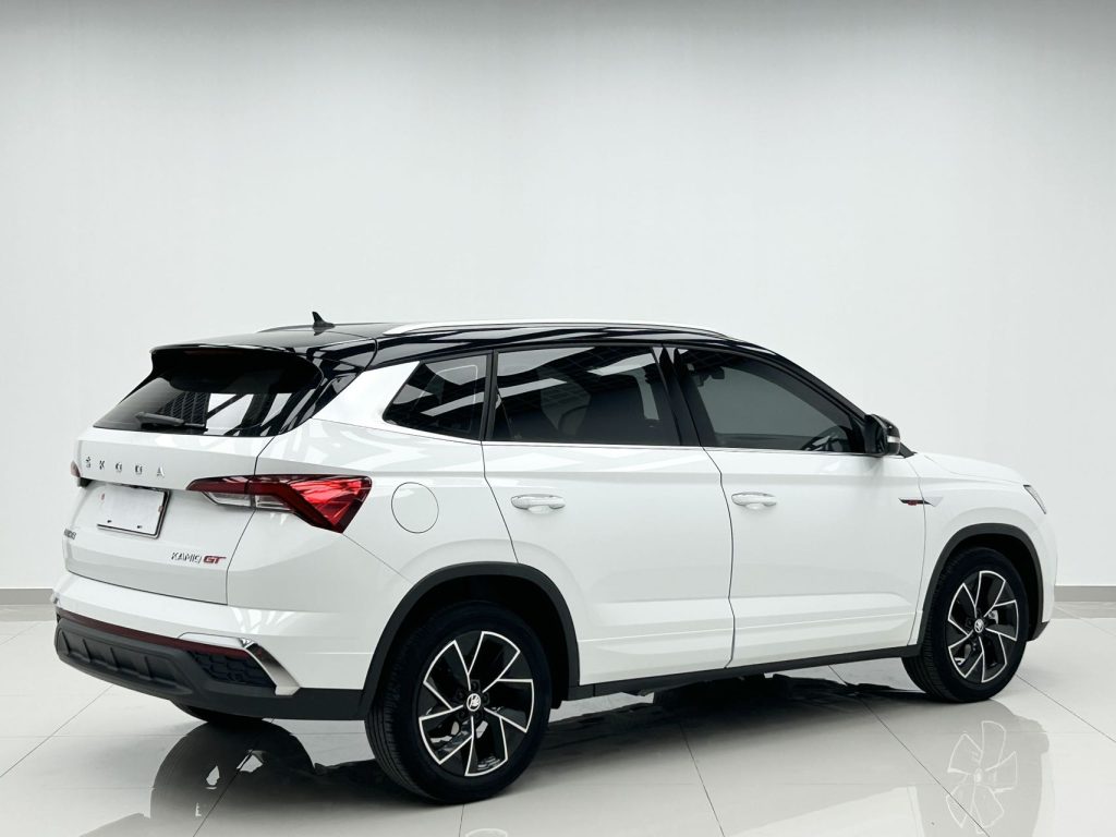 Skoda Kamiq, 2023 модельный год, обновленная версия GT 1,5 л, автоматическая коробка передач, версия «Zhenxiang» - AUTO STAR