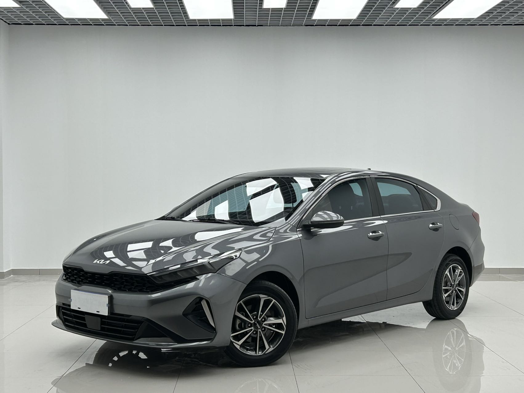 Kia K3,  2021 г. выпуска, 1,5 л, CVT, версия «Люкс»