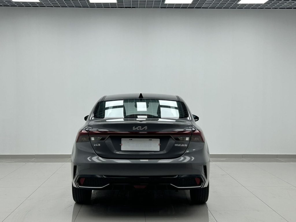 Kia K3, 2021 г. выпуска, 1,5 л, CVT, версия «Люкс» - AUTO STAR