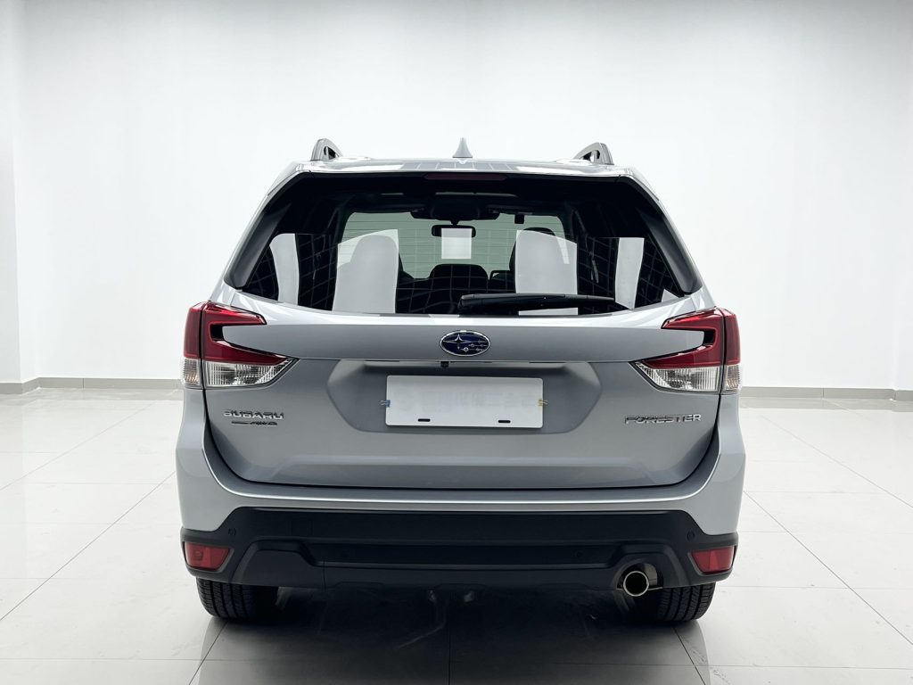 Subaru Forester 2022 модельный год 2.0i AWD Luxury Edition EyeSight - AUTO STAR